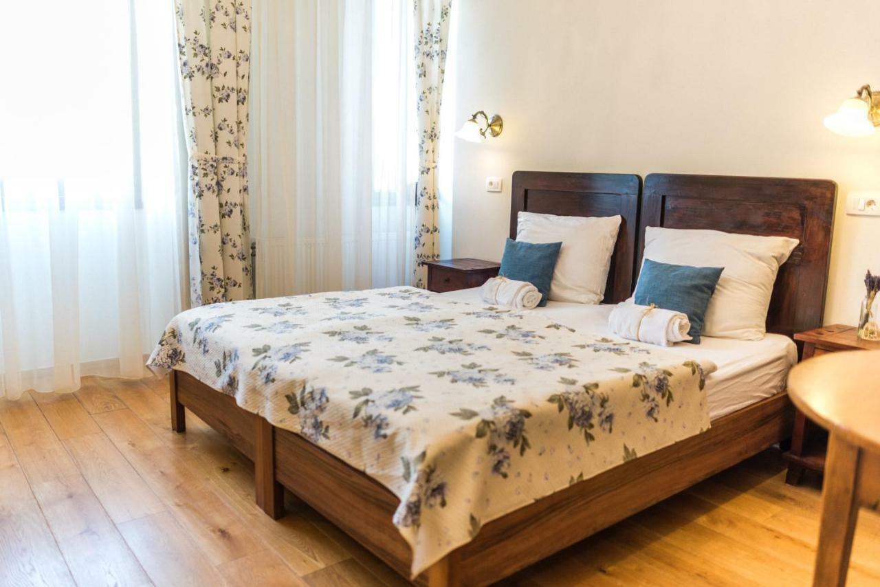 Guesthouse Bistra Vrhnika Exterior photo