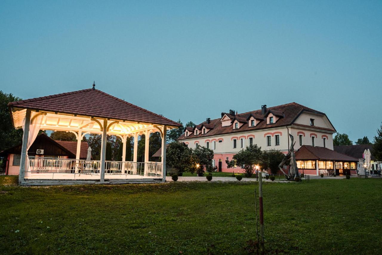 Guesthouse Bistra Vrhnika Exterior photo
